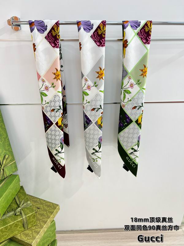 Gucci silk scarf 90X90cm E070762